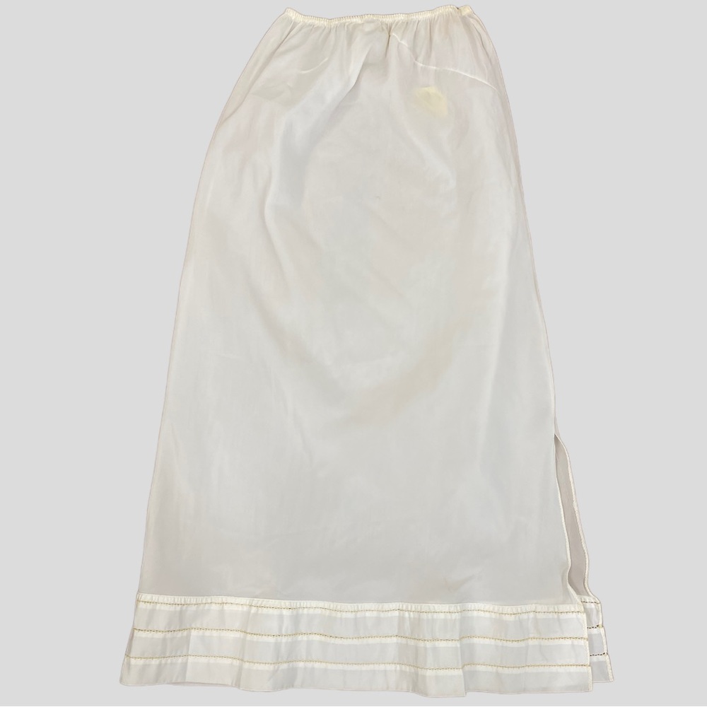 Vintage 60s Deadstock White Maxi Slip with Embroidered Trim NWT Medium - Picture 1 of 10